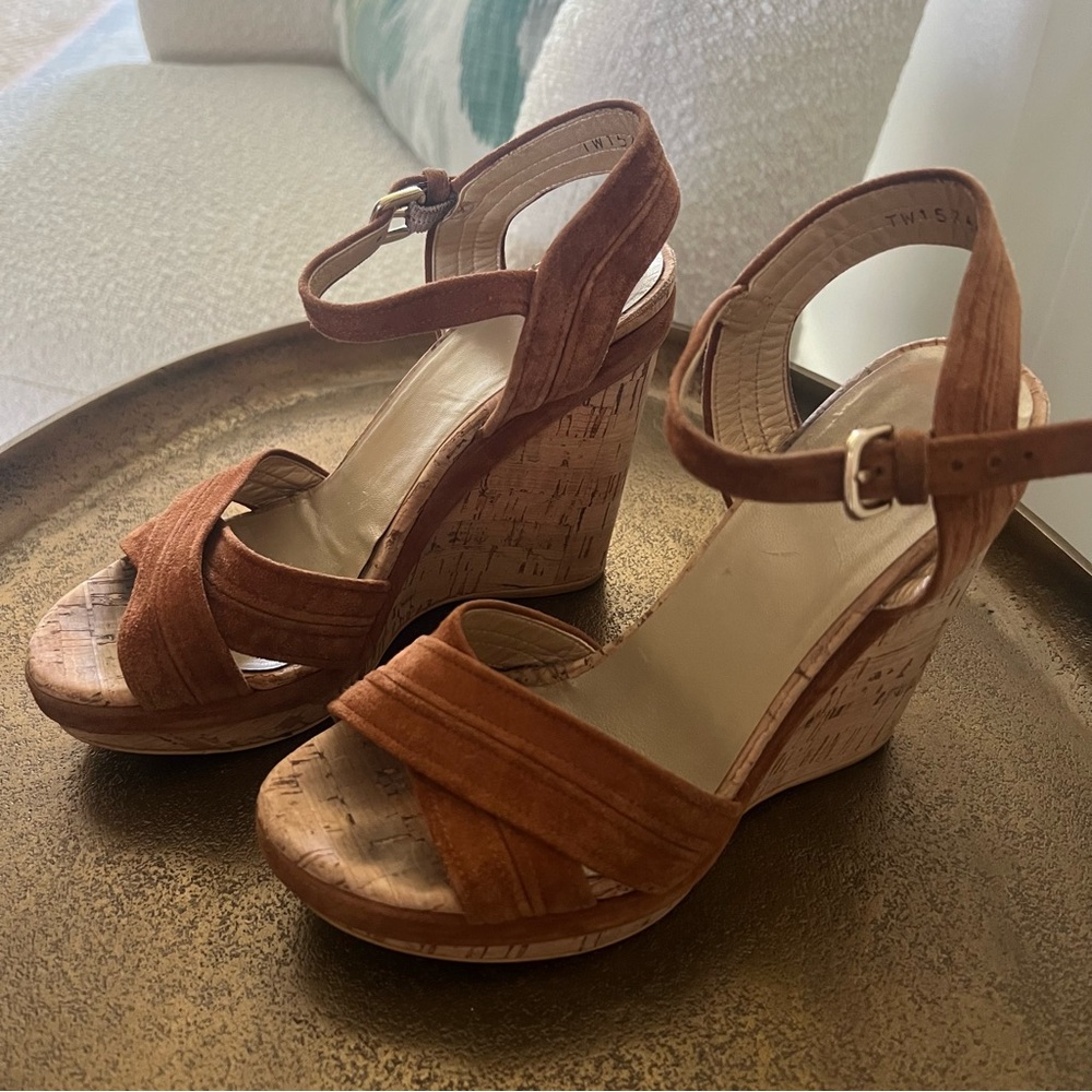 Stuart Weitzman Minky Wedge Sandals Sz 6M